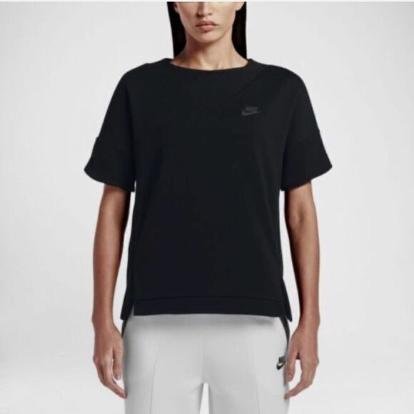 Nike Tech Women’s Large Fleece Short Sleeve Sweatshirt Black Activewear NEW - Picture 1 of 7